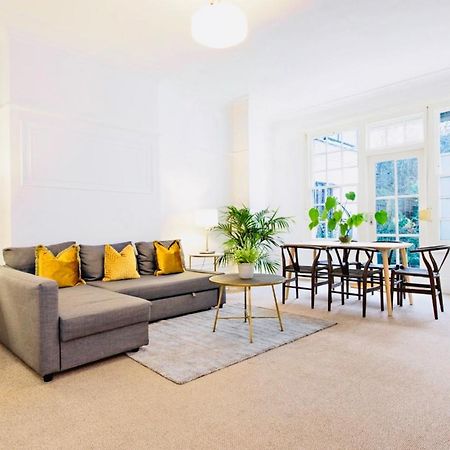 Spacious & Charming Garden Flat -Zone 2- Great For Central London Access Extérieur photo