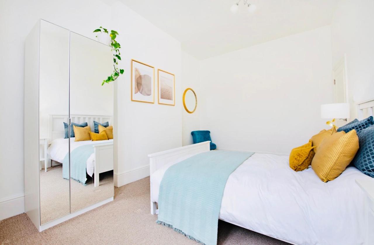 Spacious & Charming Garden Flat -Zone 2- Great For Central London Access Extérieur photo